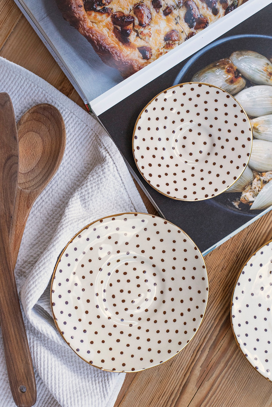BROWN Chia Plate No.7